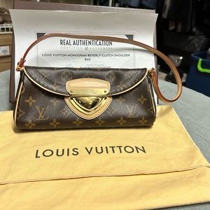 ❤️SOLD❤️Authentic Louis Vuitton Monogram Beverly Clutch Shoulder Bag